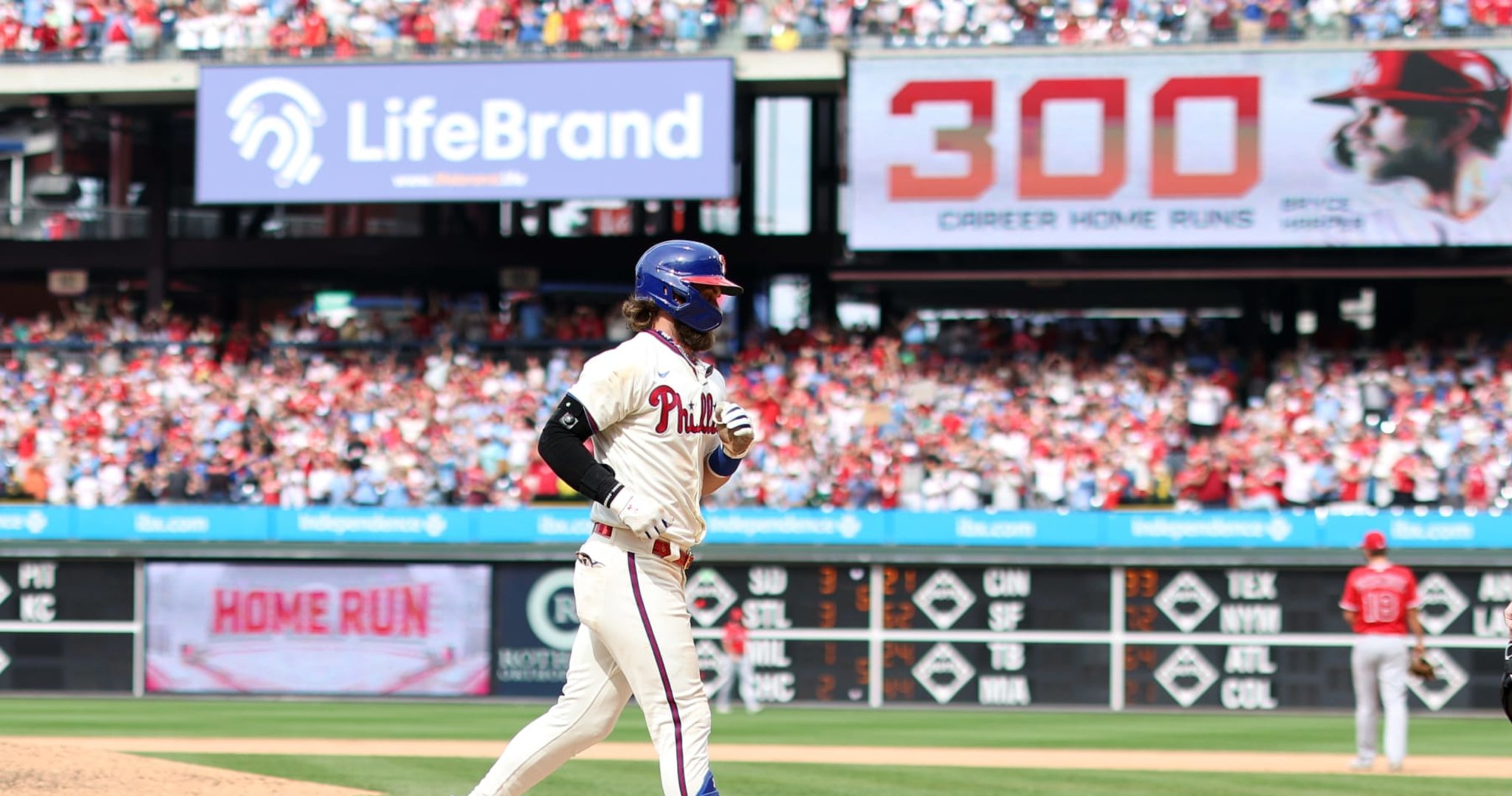 Phillies slugger Bryce Harper joins 300 home run club - CBS Philadelphia