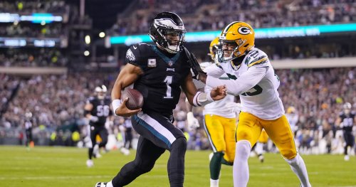 Packers' Run Defense Ripped by Twitter as Aaron Rodgers, Green Bay Fall to Eagles