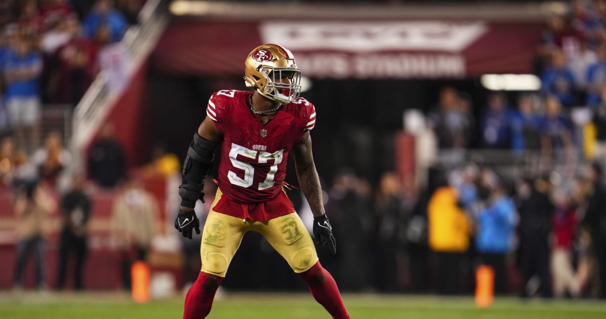 Video: 49ers' Dre Greenlaw Suffers Torn Achilles Injury Jogging Onto Super Bowl Field