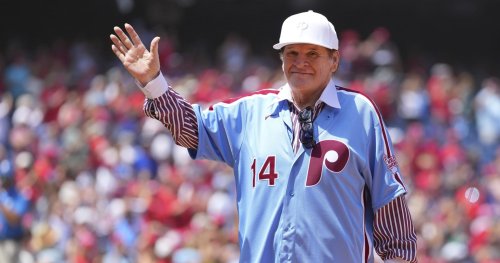 Pete Rose on Questions About Statutory Rape Accusations: 'It Was 55 Years Ago, Babe'