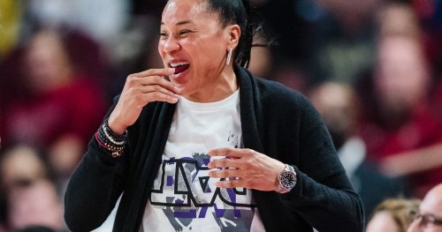 Dawn Staley Defends South Carolina's Style of Play After Geno Auriemma Criticism