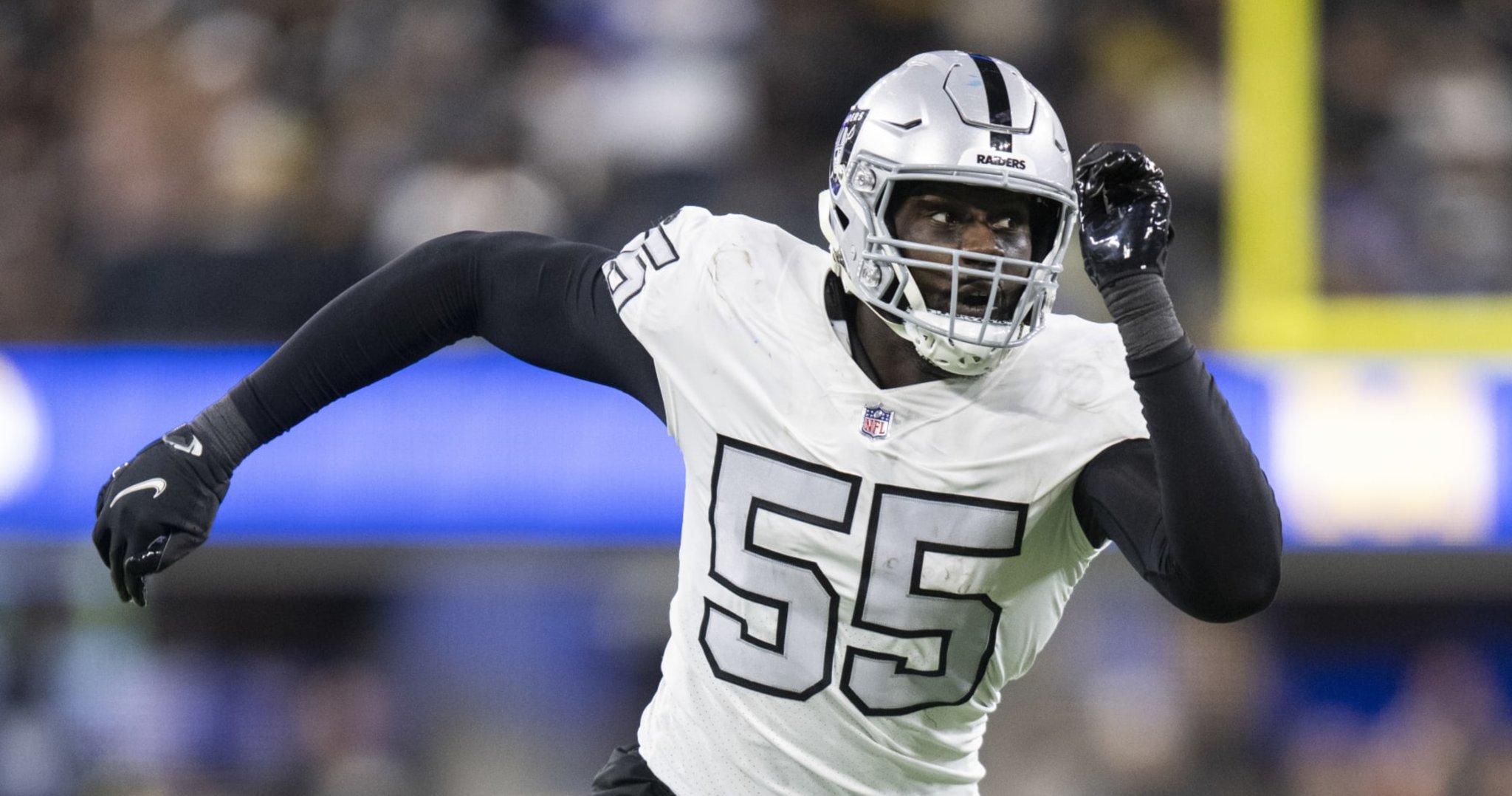 Chandler Jones says Raiders sent crisis team to home amid absence