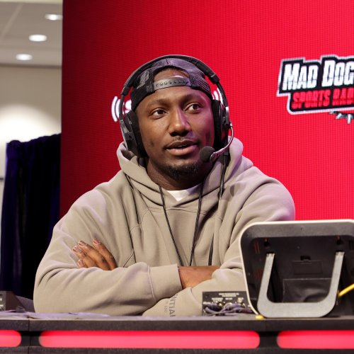 49ers Rumors: Deebo Samuel Hasn't Rescinded Trade Request, 'Market Has Sizzled'