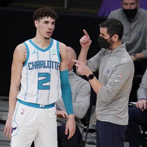 Hornets HC Comments on Rumors LaMelo Ball Will Miss Season with Wrist Injury