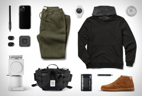 March 2022 Finds On Huckberry