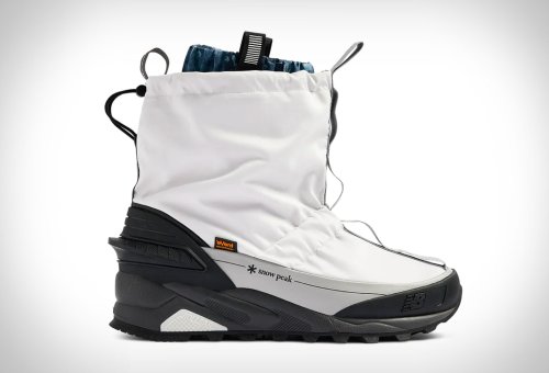 New Balance x Snow Peak Boots