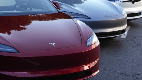 Kunden wenden sich von Elon Musk ab: Auch gebrauchte Teslas werden immer mehr zum Ladenhüter