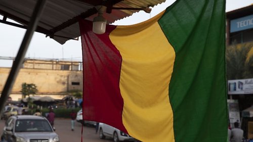 Mehrere Verletzte am Boden: Russischer Pilot stirbt bei Absturz in Mali