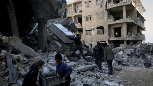 Angebliche Luftangriffe in der Nacht: Türkei soll Syrien-Erdbebengebiet angegriffen haben