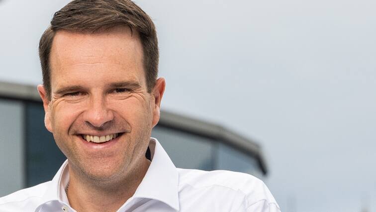 Auslagern in die USA? Von wegen! Starbucks-Lieferant Adrian Steiner sagt: «Unsere Produktion bleibt in der Schweiz»