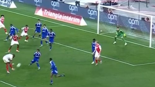 AS Monaco – Strasbourg 0:0: Frecher Zakaria-Lupfer geht knapp übers Tor