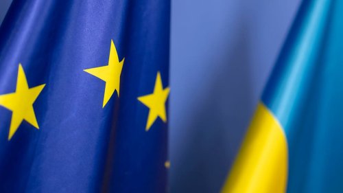 Europa: EU-Staaten wollen Ukraine eine Million Artilleriegeschosse liefern