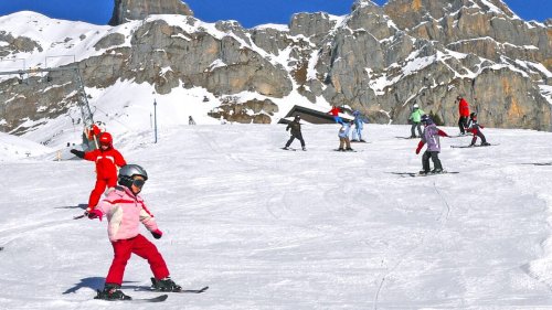 Vote jetzt mit!: Welches ist das beste Schweizer Skigebiet für Familien?