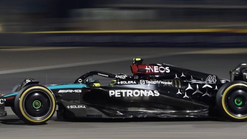 Wüsten-Tagessieg teuer bezahlt: Hamiltons erster «Gruss» nach Maranello – Ferrari im Pech