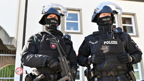 Perquisitions dans tout le pays: Vaste opération contre un réseau complotiste et extrémiste en Allemagne