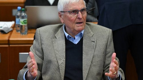 Wegen Steuerhinterziehung: Jetzt steht im Sommermärchen-Prozess der DFB am Pranger