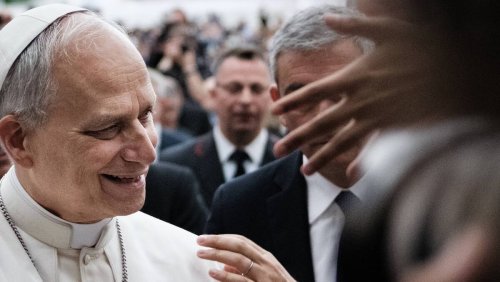 Un discours malheureux et déjeuner décisif: Les cardinaux révèlent les coulisses du conclave qui a élu le pape
