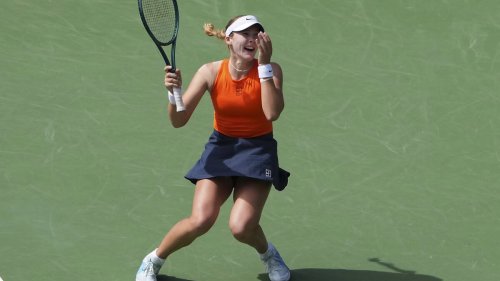Record à seulement 17 ans!: Mirra Andreeva bat la numéro 1 mondiale Aryna Sabalenka en finale