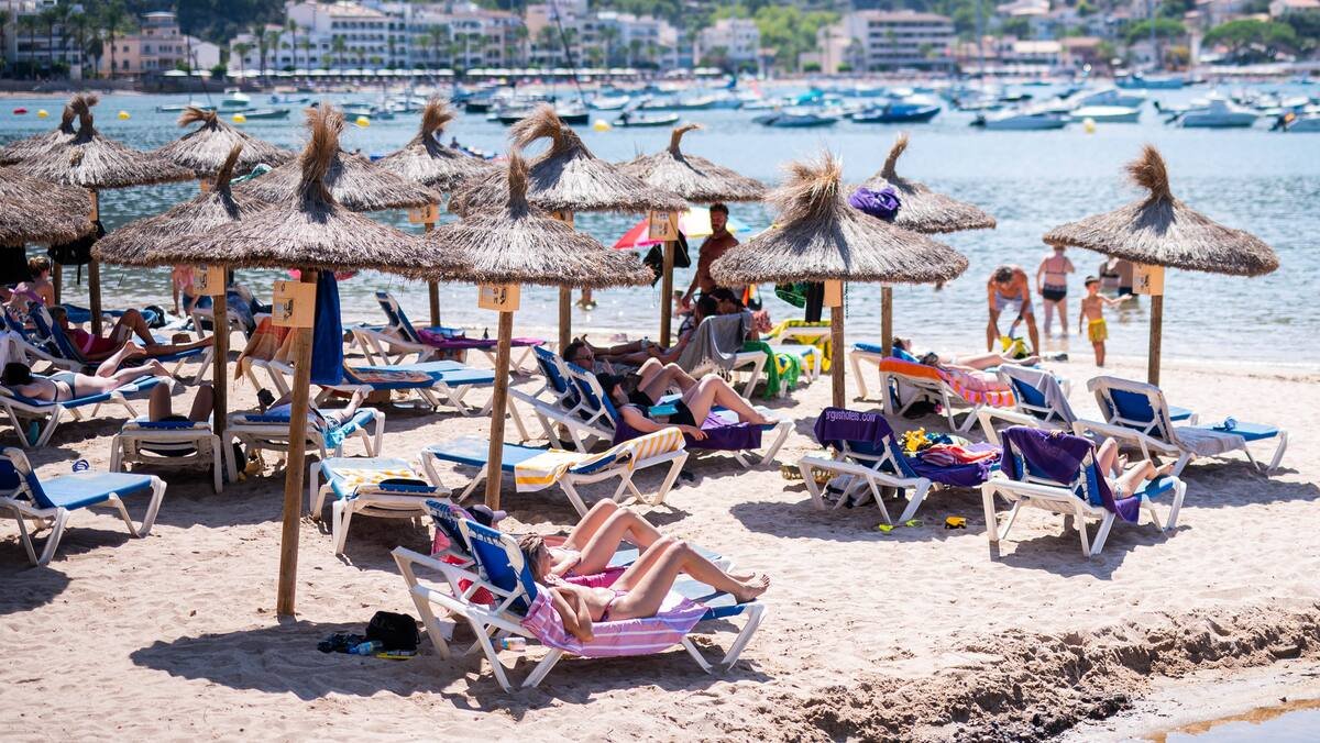 Mietautos angezündet, Bikinis verboten, Liegestühle für 80 Euro: Der Kampf um unsere Ferien im Süden eskaliert