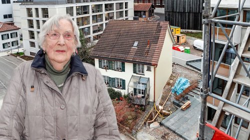 Wegen Dora Himmelberger (91) musste Immobilienfirma ihre Pläne ändern: Seniorin verteidigt ihr Häuschen