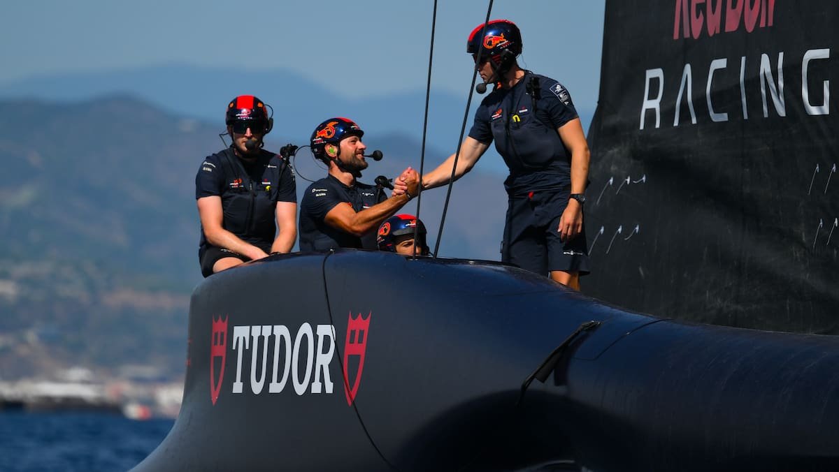 Même les membres de l'équipe sont sous le choc: Ce qui se cache vraiment derrière l'abandon d'Alinghi