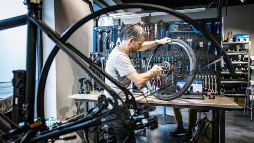Velo-Ratgeber: Wie oft muss ich am Velo die Bremse kontrollieren?