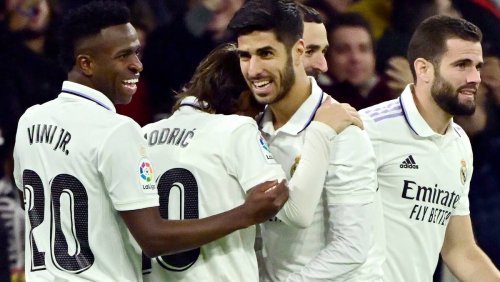Cömert bei Valencia spät eingewechselt: Real bleibt dank Blitz-Doppelpack an Barça dran