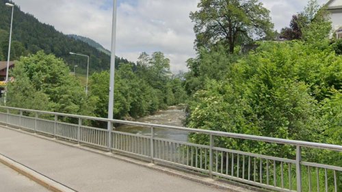 Unglück bei Flühli LU: Frau (†68) stürzt in Bachbett – tot