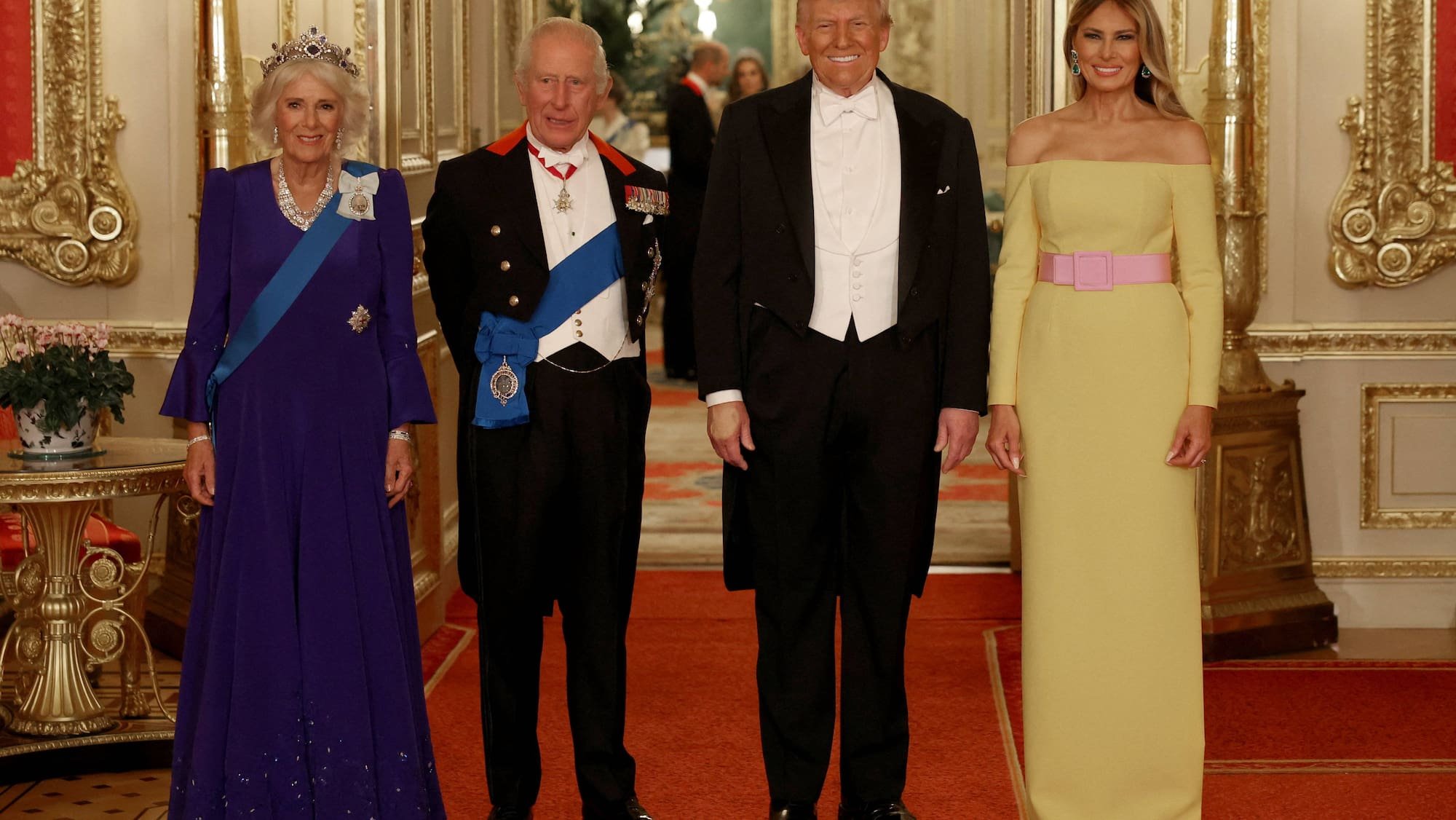 Un musée refuse de donner une épée à Trump, son chef viré
