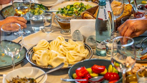 Georgiens kulinarische Vielfalt: Der Geheimtipp für Foodies und Weinliebhaber