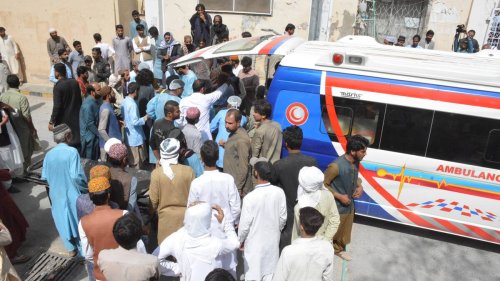 Anschläge auf Moscheen: Zwei Explosionen fordern in Pakistan über 50 Todesoper