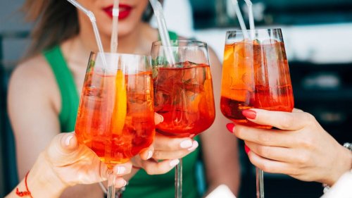 Boissons idéales pour l’été: Quels sont les cocktails les plus faciles à faire à base de prosecco?