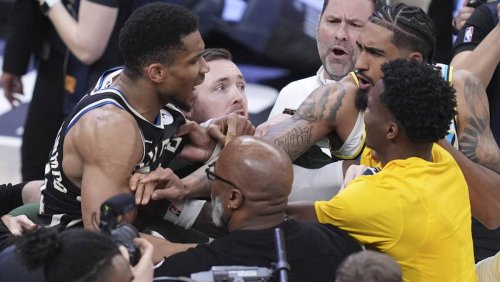 Spielervater provoziert ihn nach Buzzer Beater des Sohnes: NBA-Superstar Antetokounmpo bei Playoff-Tumult mittendrin