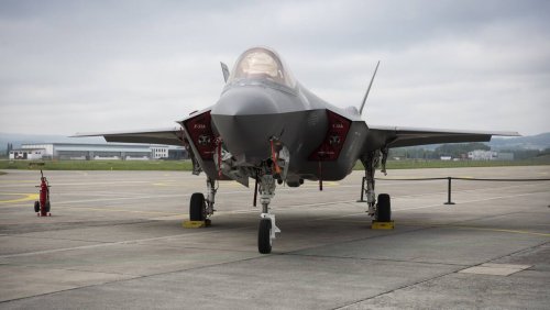 Tensions grandissantes: Le Canada réfléchit à annuler sa commande de F-35 américains