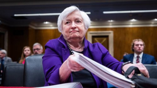 Mächtige US-Finanzministerin Janet Yellen: Wer ist die Frau, die KKS im CS-Chaos Beine machte?