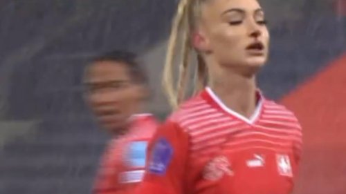 Postet Instagram-Video des Malheurs: Alisha Lehmann ging gegen Schwedinnen mit blutender Nase vom Feld