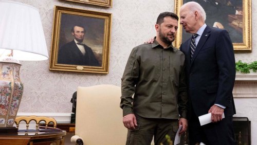 Jetzt wirds eng – Republikaner machen Ukraine-Hilfe zum Wahlkampfthema: Darum ist Selenski plötzlich auf Schmusekurs mit den USA