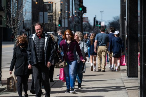 Sunny Skies But 40 Degree Temperatures Expected In Chicago This Weekend 