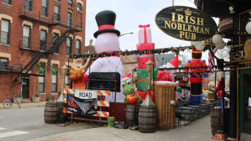 Irish Nobleman Owner Wonders If Santa’s Eviction From Bar’s Holiday Display Was La Spata’s Political Payback