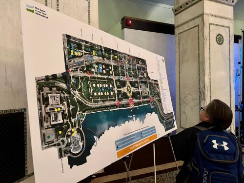 Locals Ask For Safer Streets, More Bathrooms At First Meeting On Grant Park Updates