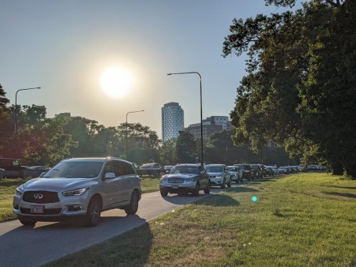 Lakefront Trail Users Horrified As Cars Drive Onto Pedestrian And Bike Path To Avoid Traffic Jam