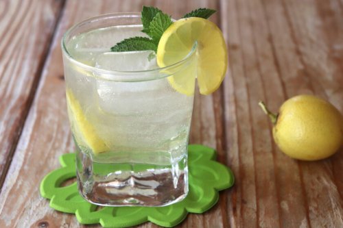 Spritz de limoncello, la refrescante receta ideal para las tardes de verano