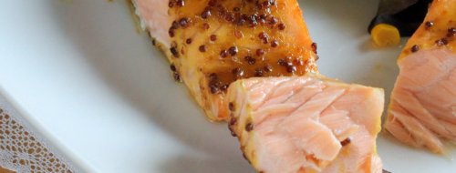 Cómo cocinar salmón congelado para que quede de película en menos de quince minutos