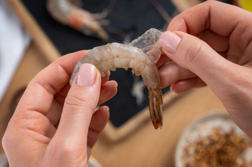 Aunque no lo creas, el animal más criado en el mundo no son los pollos, los cerdos o el pescado: son las gambas