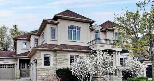 House in Vaughan sold at massive $800k loss after sitting on market for over 200 days