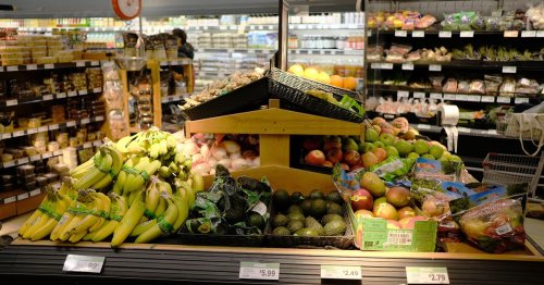 Busy downtown Toronto supermarket shut down by health authorities