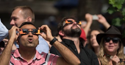 Record-breaking crowds expected to jam Niagara Falls for the 2024 solar eclipse