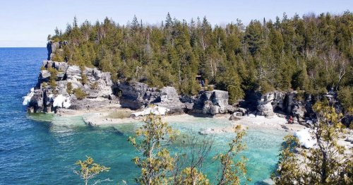 You can now take a bus from Toronto to the famous grotto in Tobermory