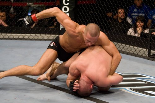 Georges St-Pierre avenged historic upset by pummeling opponent with knees in first round TKO win
