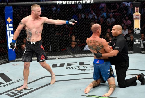 Justin Gaethje screamed at referee for late stoppage after battering UFC Hall of Famer to KO win